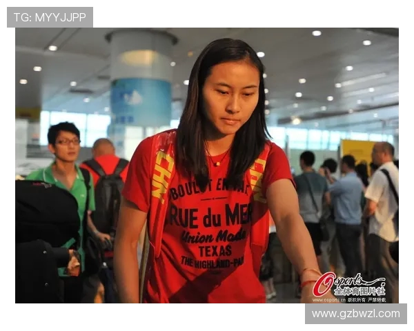 成都羽毛球队防反战术解析与热点动态全景解读